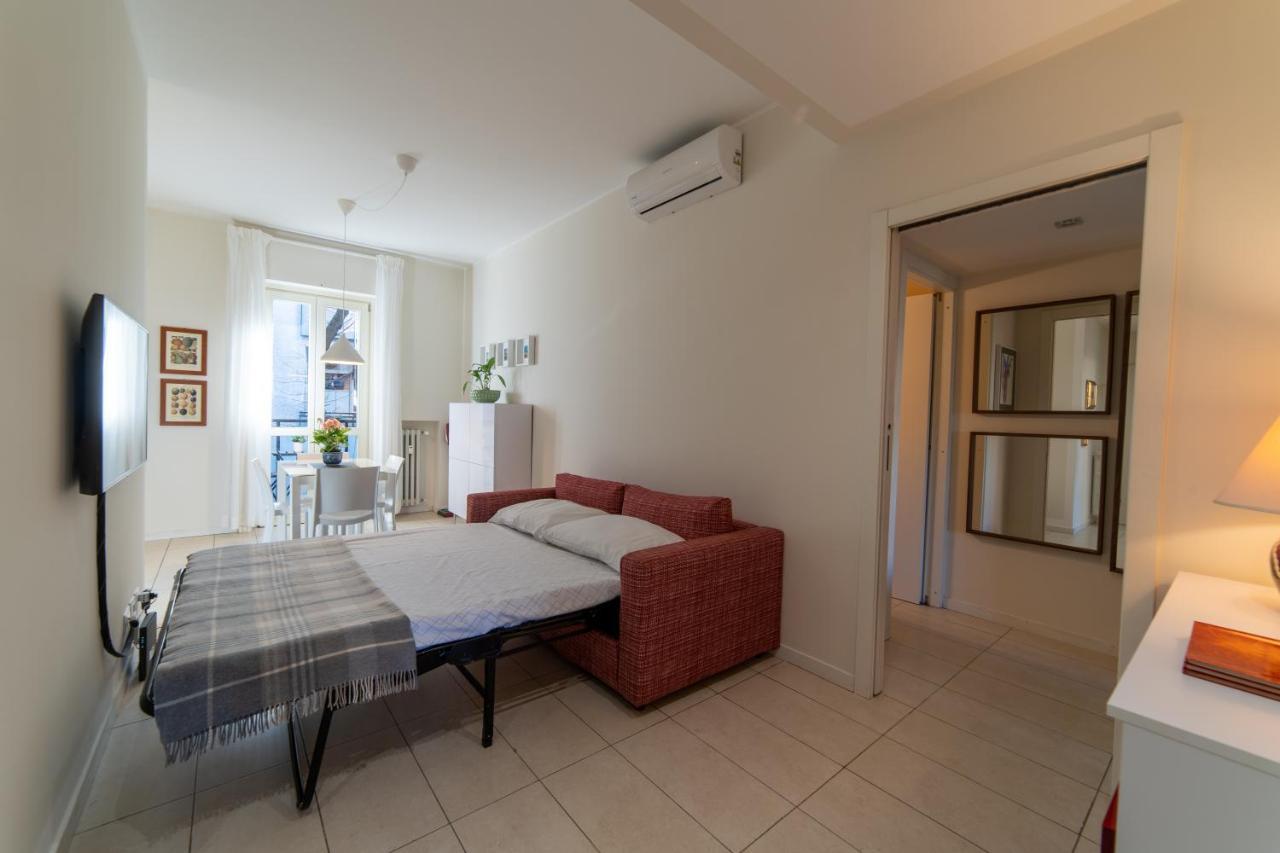 Classy Apartment Near City Life - Fiera Milan Bagian luar foto